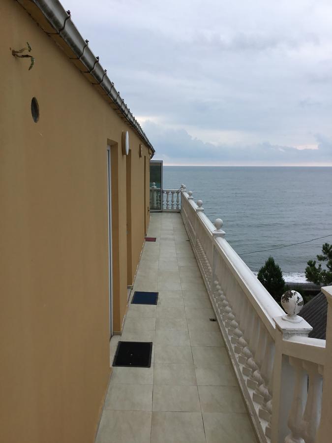 Sunny Land Hotel Chakvi Luaran gambar